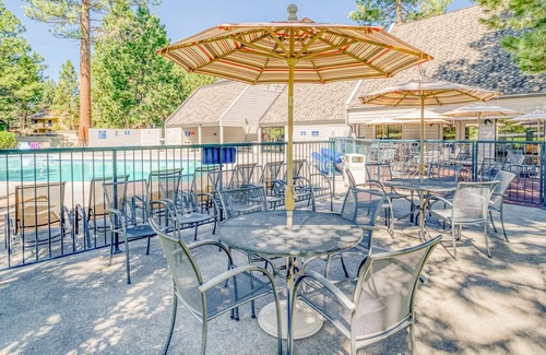 Southwest Bend Condo | River Ridge 322ab