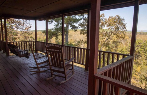 Smithville Cabin | River Ridge Cabin - SE Oklahoma, Mountain Fork Cabin . Property is for sale