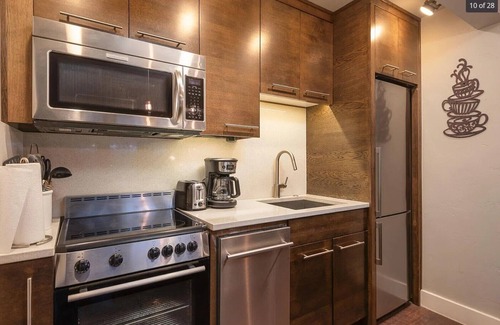 Bend Condo | River & Ridge Retreat at Seventh Mountain Resort 1-bed/2-bath Condo