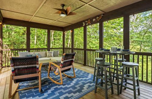 Sapphire House | River Ridge Retreat