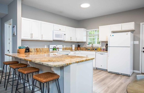 Bandera House | River Rock Retreat