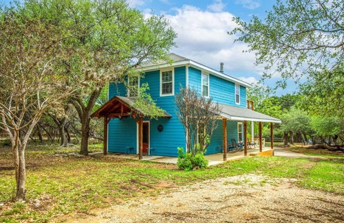 Bandera House | River Rock Retreat