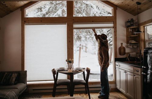 Aspen Cabin | River's Edge | Experience Maroon Bells @ T-Lazy 7