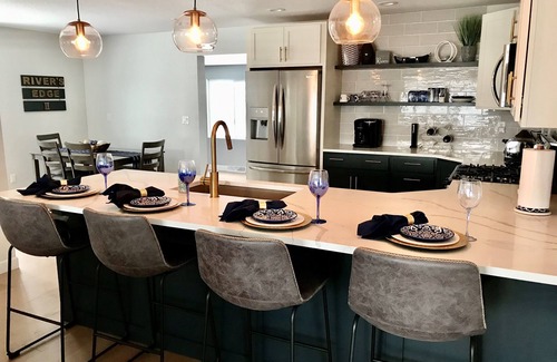 Port Byron House | River's Edge II - Quad Cities