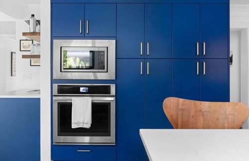 Leland House | River's Edge Summary: