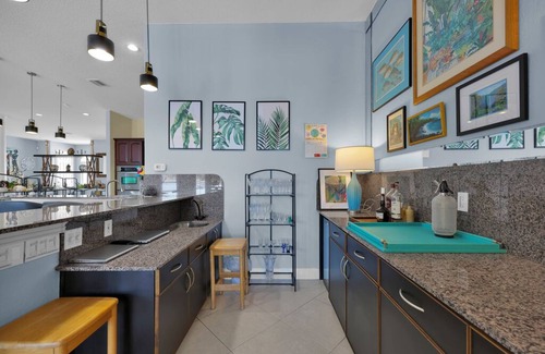 Wesconnett House | "River Sanctuary"-Pool Home on River frontage- 4000 sq. ft. Sleeps 8