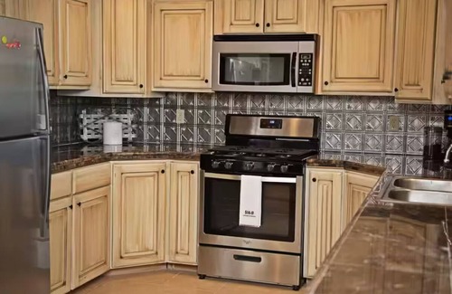 Natchez House | River side house, boat dock, wifi, pets welcome, kid friendly, try us out