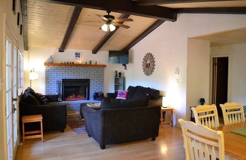 Ruidoso Cabin | River Sounds Retreat - Three Bedroom Cabin