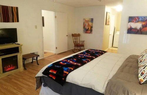 Ruidoso Cabin | River Sounds Retreat - Three Bedroom Cabin