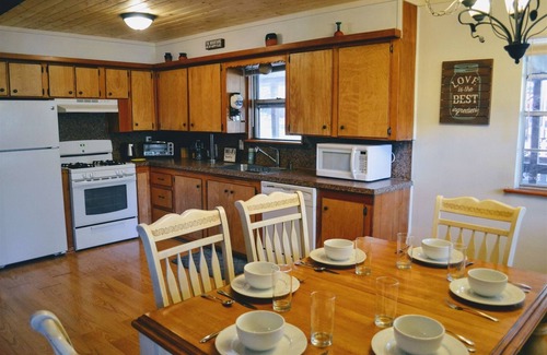 Ruidoso Cabin | River Sounds Retreat - Three Bedroom Cabin