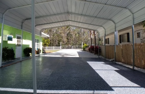 Weeki Wachee Gardens House | River Therapy 2024 New & Improved!
