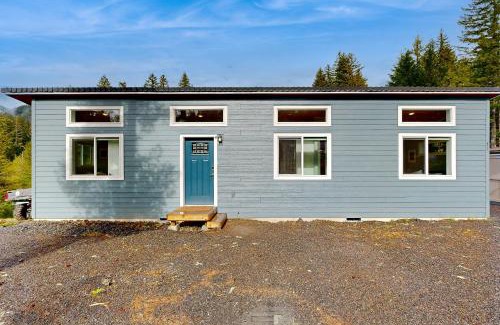 Carson House | River Time Retreat