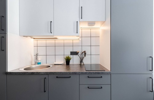 Business District Apartment | River to the City - 4B - Studio apartment