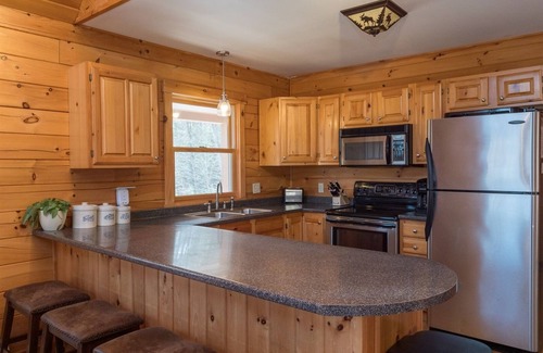 Bethel House | River Valley Acres | 4 Bed, 3.5 Bath