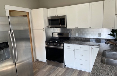 Wabasha House | River View 3-bedroom home in downtown Wabasha, MN