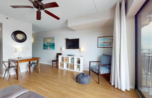 Wilmington Historic District Apartment | River View Condo 602 & 603