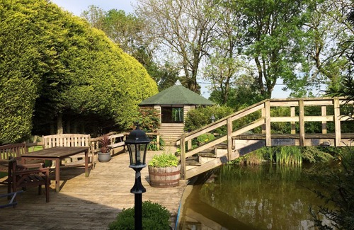 Frosterley House | River View - Cosy country cottage. Ideal for a family and pets welcome.