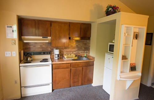 Northwood Hotel | River View Garden Resort