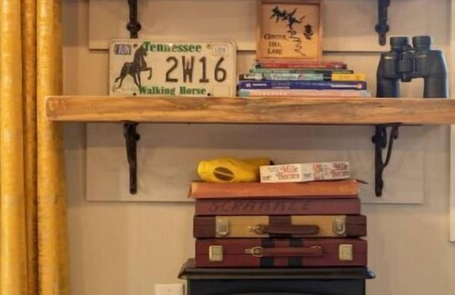 Sparta Cabin | River View Hot Tub Getaway Near Waterfalls, Hiking, Kayaking & Breweries
