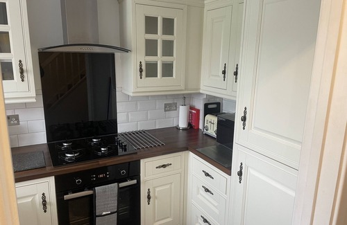 St Neots House | River View House in the Heart of St Neots