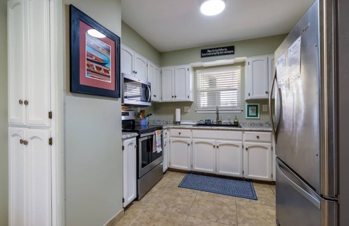 Seguin House | River View Staycation/FastWiFi/Firepit/ZDT Park