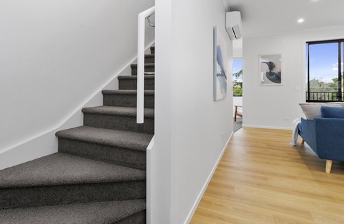 Hamilton North Other | River Vista - Hamilton Holiday Townhouse