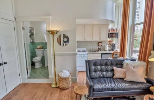 Downtown San Antonio Apartment | River Walk Downtown Apartment