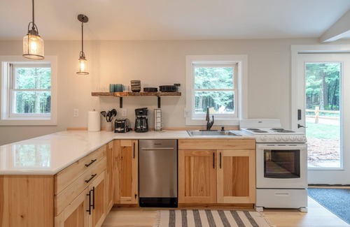 Thompsonville Cabin | River Watch at Roaring Brook-Betsie River Frontage & easy access to Crystal Mtn