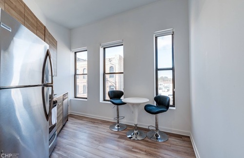 River West Apartment | River West, Second Floor Chicago by 747 Lofts