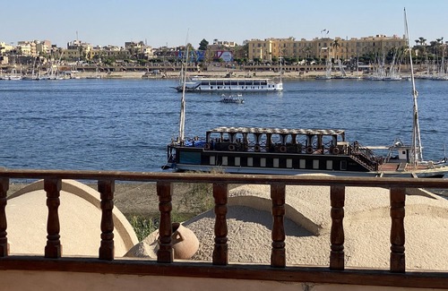 Luxor Villa | Riverbank House overlooking the Nile. Sleeps 10. Pool. Book now for special deal
