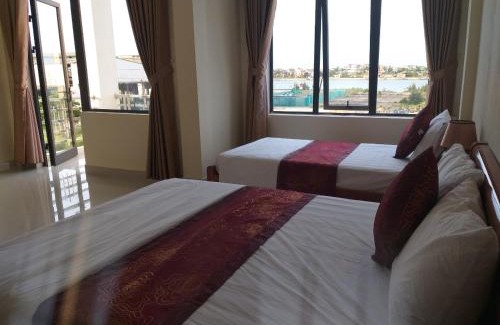 Dong Hoi Bed & Breakfast | RIVERBANK MOTEL