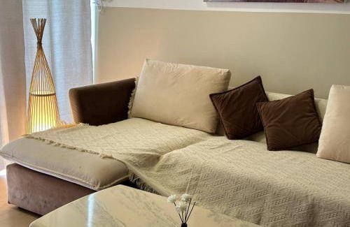 Kampung Surabaya Apartment | Riverbank Suite Waterfront with River view