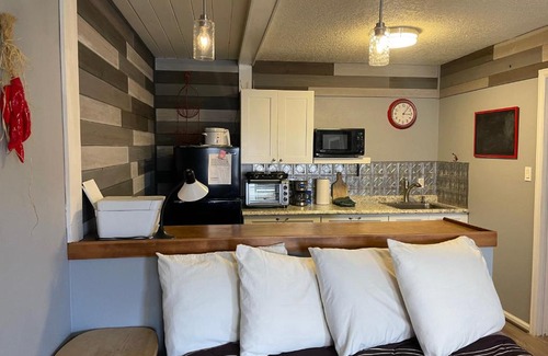 Red River Apartment | Riverbend 8 Efficiency