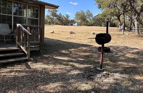 Concan Cabin | Riverbend on the Frio Cabin 5