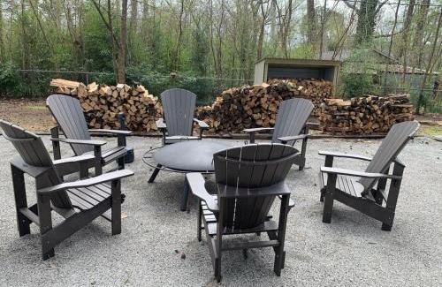 Pangburn House | Riverbend Serenity Cabins