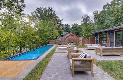 Appleton House | Riverfront Appleton Home with Pool and Boat Dock!