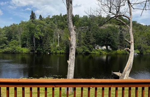 Crystal Falls House | Riverfront Cabin 2