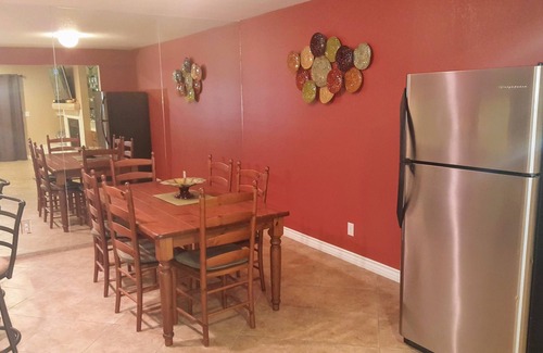 Bullhead City House | Riverfront Condo With Resort Like Amenities