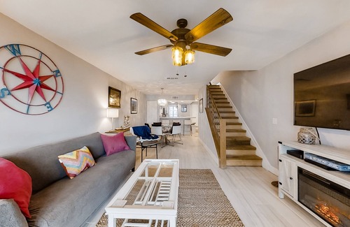 Folly Beach Condo | Riverfront condo with great river view, pool & tennis - close to beach & town