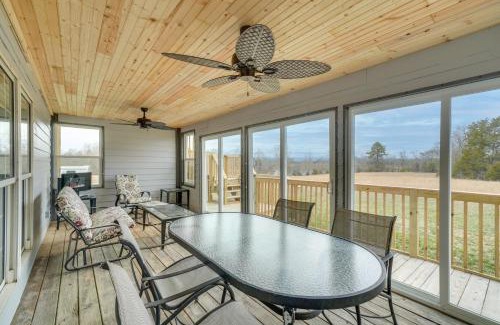Dayton House | Riverfront Dayton Getaway on 700 Wooded Acres!