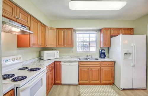 Astor Apartment | Riverfront Florida Vacation Rental with Pool Access!