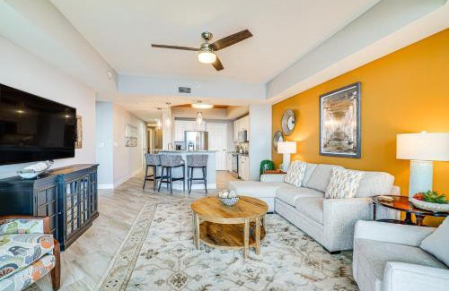 East 1st Street Apartment | Riverfront Fort Myers Condo with Community Amenities
