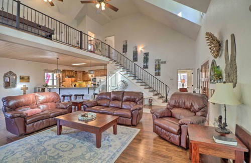 Heber Springs Cabin | Riverfront Heber Springs Home: Spacious Deck!