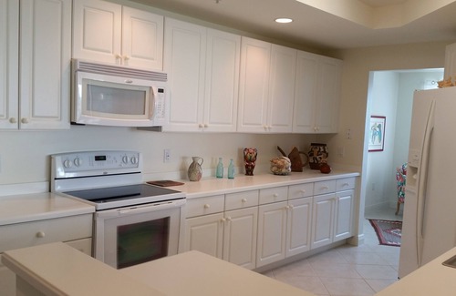Edgewood Condo | Riverfront High Rise Sophistication Downtown Fort Myers Beautiful Views!