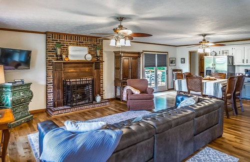 Elizabethton House | Riverfront home with dock, mountain view, grill, firepit, smart TVs