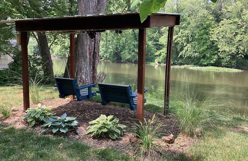 Grass Creek House | Riverfront house on the Tippecanoe River- Boo - Boo’s den - lower level