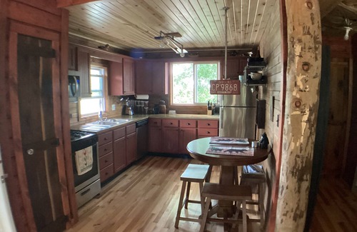 Grass Creek House | Riverfront house on the Tippecanoe River- Yogi’s Den - upper level