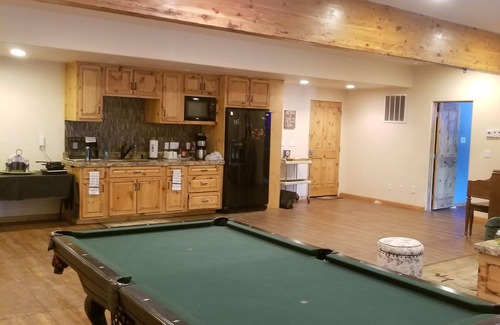Hagerman House | RIVERFRONT LODGE IN HAGERMAN PARADISE.