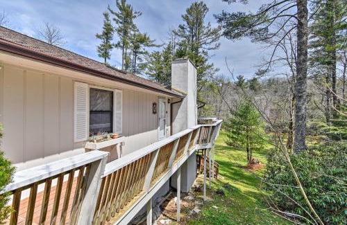 Newland House | Riverfront Newland Home with Pool and Golf Club Access