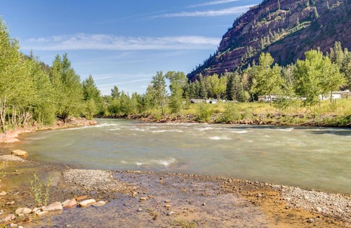 Ouray House | Riverfront Ouray Vacation Home about 1 Mi to Downtown!